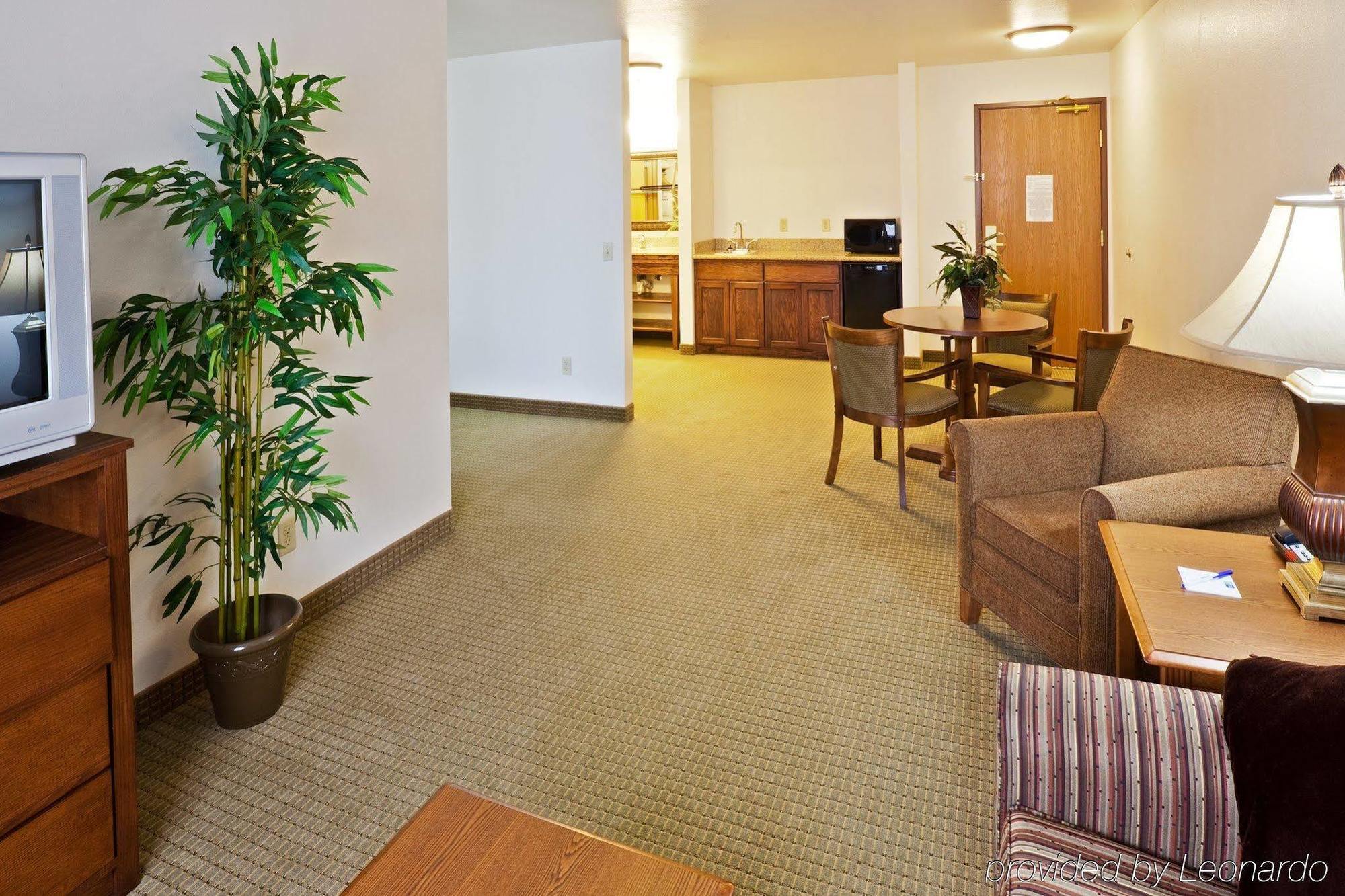 Express & Oklahoma City-bethany By Ihg 3* Bethany